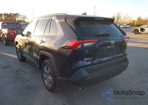 2024 Toyota Rav4 Xle z USA, uszkodzony, nr VIN 2T3P1RFVXRW428265